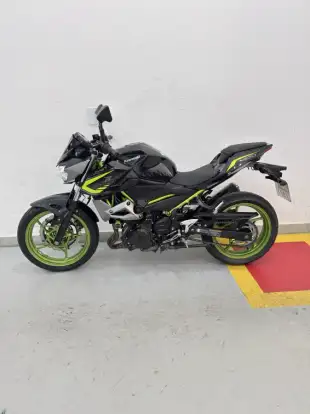 KAWASAKI-Z400-2020