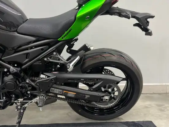 KAWASAKI-Z900 KAWASAKI-Z900-2026
