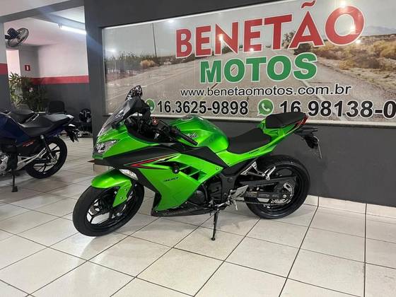 KAWASAKI NINJA 300 