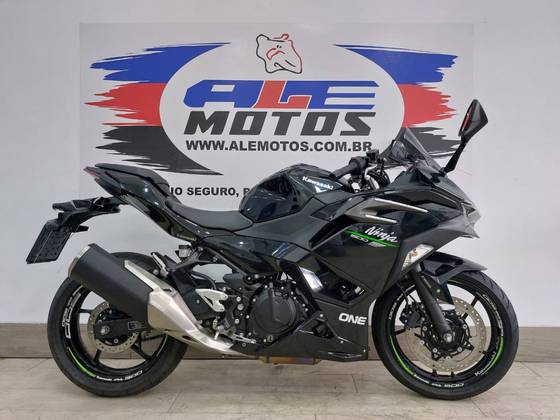 KAWASAKI NINJA 500 