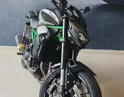 KAWASAKI Z900 KAWASAKI Z900