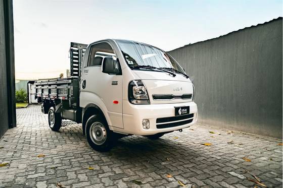 KIA BONGO 2.5 TD DIESEL STD CS 4x4 MANUAL