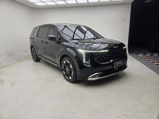 KIA-CARNIVAL-2024
