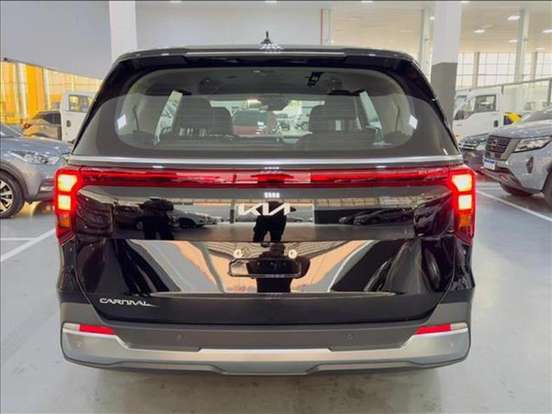 KIA-CARNIVAL-3.5 V6 GASOLINA EX AUTOMATICO KIA-CARNIVAL-2024