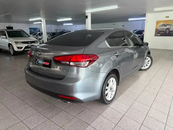 KIA-CERATO-1.6 SX 16V FLEX 4P AUTOMÁTICO KIA-CERATO-2017