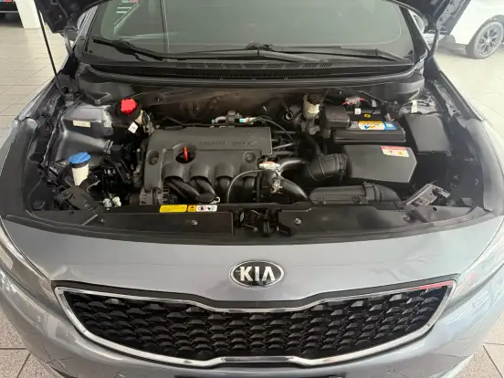 KIA-CERATO-1.6 SX 16V FLEX 4P AUTOMÁTICO KIA-CERATO-2017