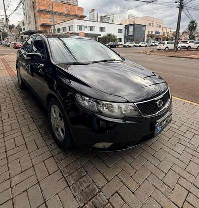 KIA-CERATO-2010