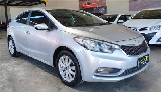 KIA CERATO 1.6 SX 16V FLEX 4P AUTOMÁTICO