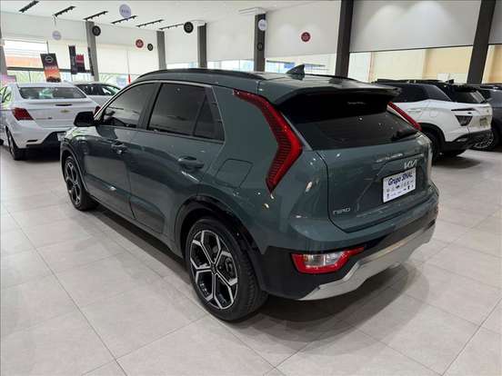 KIA-NIRO-2024