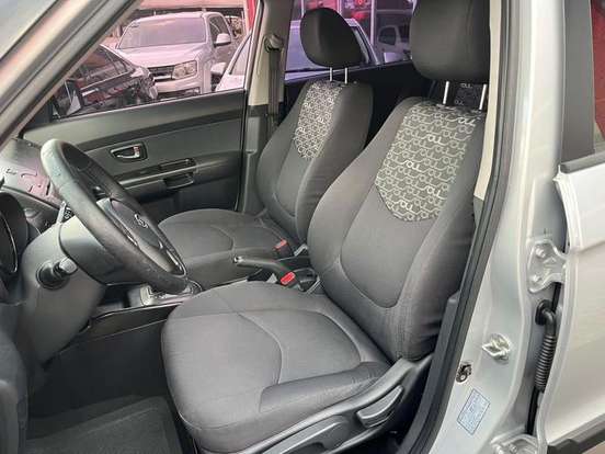 KIA-SOUL-2010