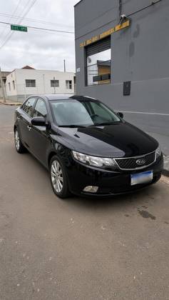 KIA CERATO 1.6 SX3 16V GASOLINA 4P AUTOMÁTICO