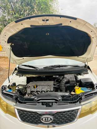 KIA-CERATO-2012