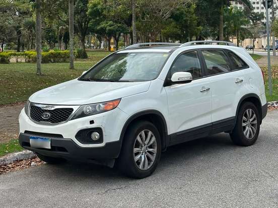 KIA-SORENTO-3.5 V6 GASOLINA EX 7L AUTOMATICO KIA-SORENTO-2012
