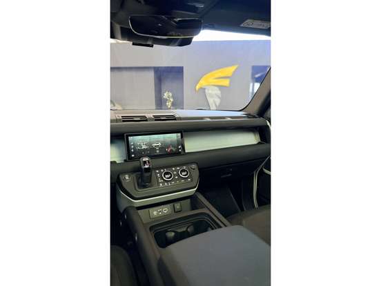 LAND ROVER-DEFENDER-3.0 D300 TURBO DIESEL MHEV 110 X-DYNAMIC SE AWD AUTOMÁTICO LAND ROVER-DEFENDER-2023