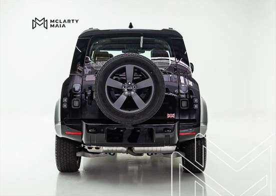 LAND ROVER-DEFENDER-2026