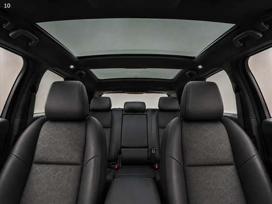 LAND ROVER-DISCOVERY SPORT-2024