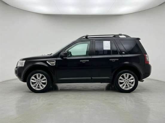 LAND ROVER-FREELANDER 2-3.2 SE 6V 24V GASOLINA 4P AUTOMÁTICO LAND ROVER-FREELANDER 2-2011