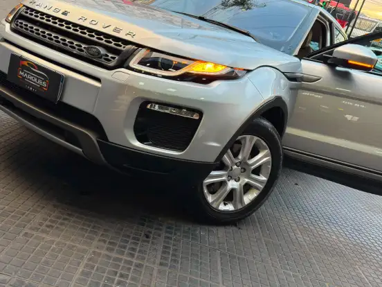 LAND ROVER-RANGE ROVER EVOQUE-2.0 16V TD4 TURBO DIESEL SE 4WD 4P AUTOMÁTICO LAND ROVER-RANGE ROVER EVOQUE-2018