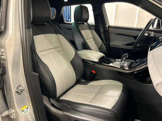 LAND ROVER-RANGE ROVER EVOQUE-2.0 P250 FLEX R-DYNAMIC SE AWD AUTOMÁTICO LAND ROVER-RANGE ROVER EVOQUE-2020