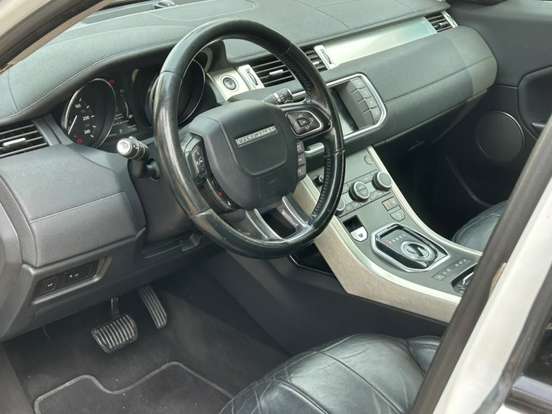 LAND ROVER-RANGE ROVER EVOQUE-2.0 SE DYNAMIC 4WD 16V GASOLINA 4P AUTOMÁTICO LAND ROVER-RANGE ROVER EVOQUE-2015