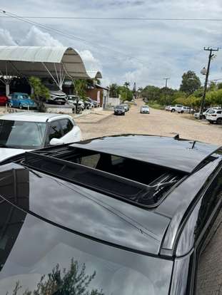 LAND ROVER-RANGE ROVER VELAR-2023