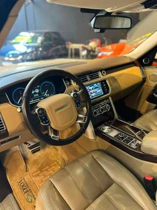 LAND ROVER-RANGE ROVER VOGUE-4.4 SDV8 4X4 TURBO DIESEL 4P AUTOMÁTICO LAND ROVER-RANGE ROVER VOGUE-2013