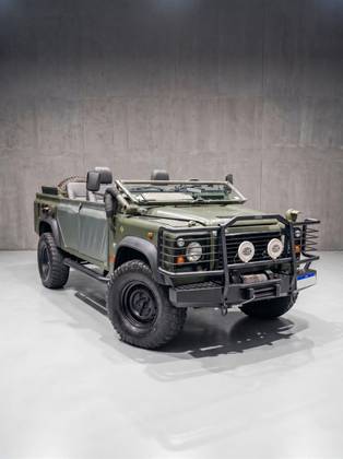 LAND ROVER DEFENDER 2.5 CSW 110 4X4 TURBO DIESEL 4P MANUAL