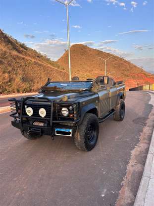 LAND ROVER-DEFENDER-2.5 CSW 110 4X4 TURBO DIESEL 4P MANUAL LAND ROVER-DEFENDER-2004
