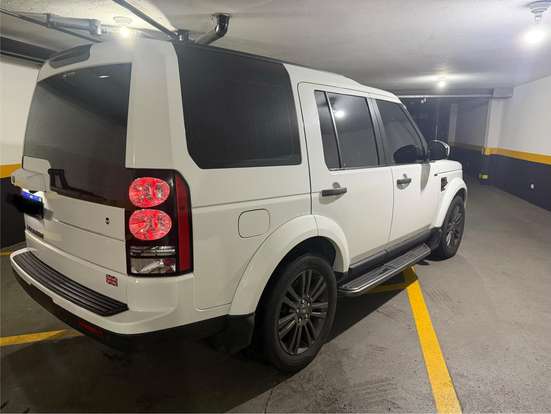 LAND ROVER-DISCOVERY 4-3.0 GRAPHITE 4X4 V6 24V BI-TURBO DIESEL 4P AUTOMÁTICO LAND ROVER-DISCOVERY 4-2016