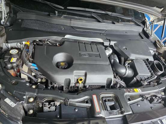 LAND ROVER-DISCOVERY SPORT-2022