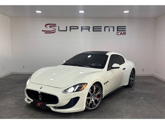 MASERATI GRANTURISMO 4.7 V8 GASOLINA MC STRADALE RACESHIFT