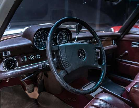 MERCEDES-BENZ-280 SE-1972