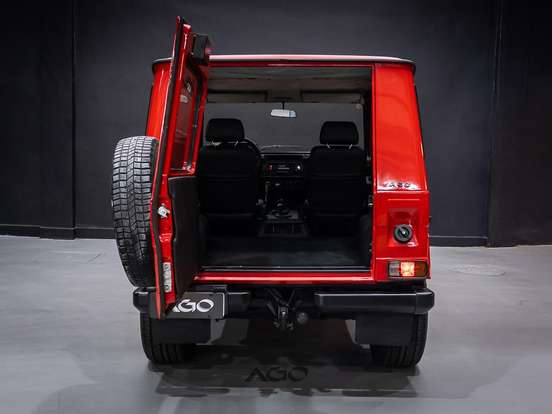 MERCEDES-BENZ-300 GD-1982