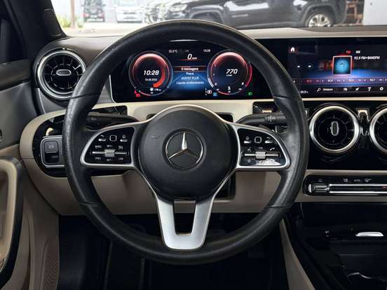 MERCEDES-BENZ-A 200-1.3 CGI GASOLINA ADVANCE SEDAN 7G-DCT MERCEDES-BENZ-A 200-2019