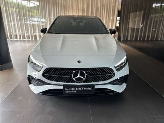 MERCEDES-BENZ-A 200-2024
