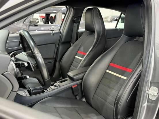 MERCEDES-BENZ-A 200-2015
