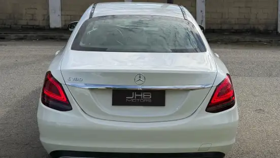 MERCEDES-BENZ-C 180-2019