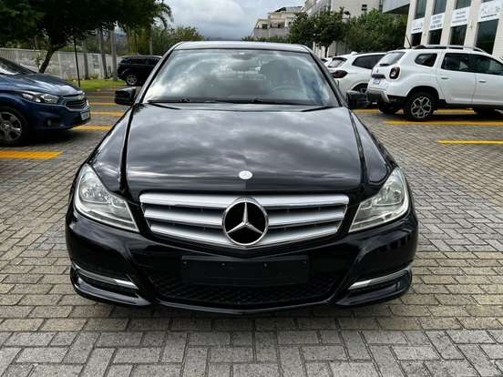 MERCEDES-BENZ-C 180-1.8 CGI CLASSIC 16V GASOLINA 4P AUTOMÁTICO MERCEDES-BENZ-C 180-2011