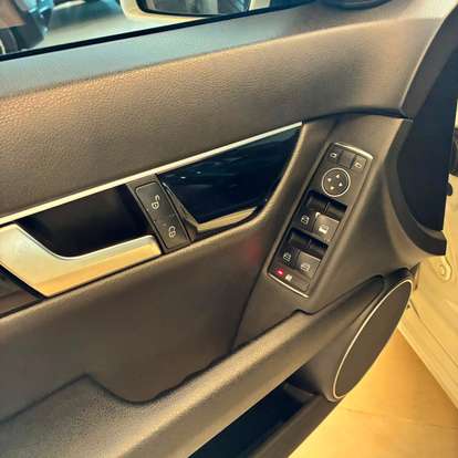 MERCEDES-BENZ-C 180-2012