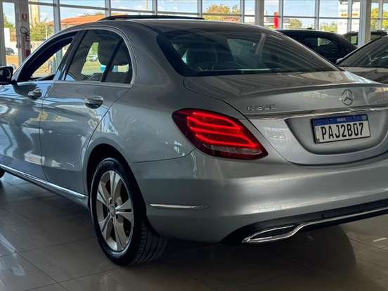 MERCEDES-BENZ-C 200-2.0 CGI AVANTGARDE 16V GASOLINA 4P AUTOMÁTICO MERCEDES-BENZ-C 200-2015