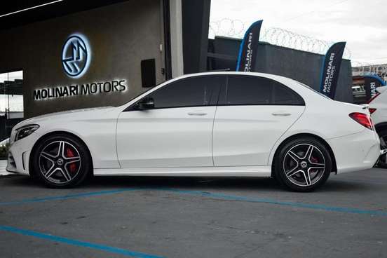 MERCEDES-BENZ-C 300-2018