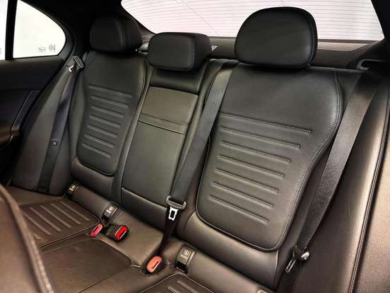 MERCEDES-BENZ-C 300-2.0 EQ BOOST HÍBRIDO AMG LINE 9G-TRONIC MERCEDES-BENZ-C 300-2024