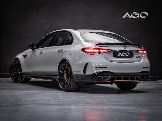 MERCEDES-BENZ-C 63 AMG-2024