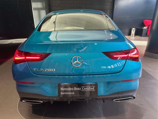 MERCEDES-BENZ-CLA 200-2024