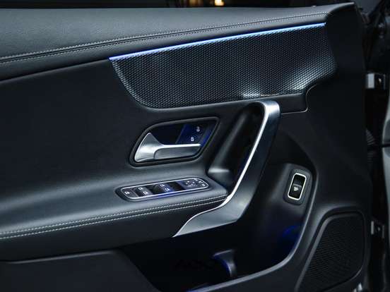 MERCEDES-BENZ-CLA 250-2022