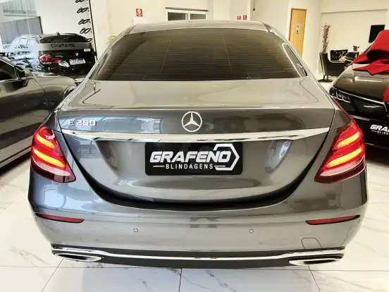 MERCEDES-BENZ-E 250-2016