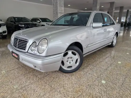 MERCEDES-BENZ-E 320-3.2 AVANTGARDE V6 GASOLINA 4P AUTOMÁTICO MERCEDES-BENZ-E 320-1998