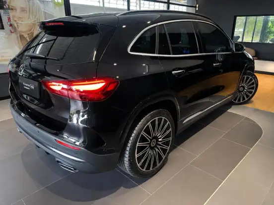 MERCEDES-BENZ-GLA 200-1.3 MHEV AMG LINE 7G-DCT MERCEDES-BENZ-GLA 200-2024