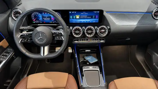 MERCEDES-BENZ-GLA 200-1.3 MHEV AMG LINE 7G-DCT MERCEDES-BENZ-GLA 200-2024