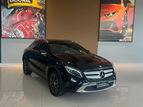 MERCEDES-BENZ-GLA 200-1.6 CGI ADVANCE 16V TURBO FLEX 4P AUTOMÁTICO MERCEDES-BENZ-GLA 200-2015